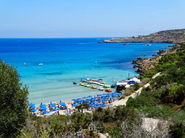 plaj sahil peyzaj Akdeniz deniz Kıbrıs Adası 