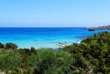 plaj sahil peyzaj Akdeniz deniz Kıbrıs Adası 