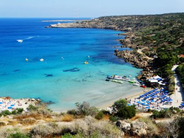 plaj sahil peyzaj Akdeniz deniz Kıbrıs Adası 