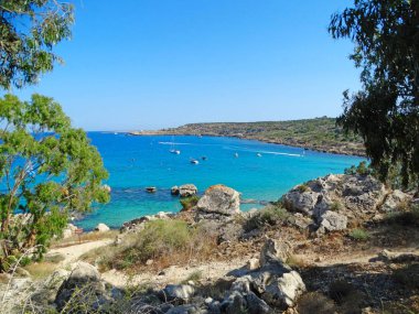 plaj sahil peyzaj Akdeniz deniz Kıbrıs Adası 