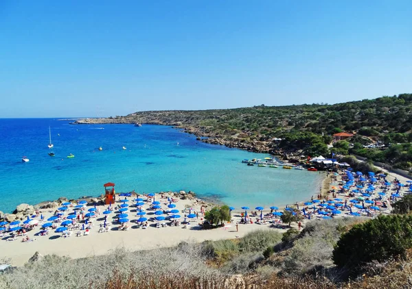 plaj sahil peyzaj Akdeniz deniz Kıbrıs Adası 