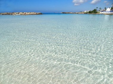 plaj sahil peyzaj Akdeniz deniz Kıbrıs Adası 