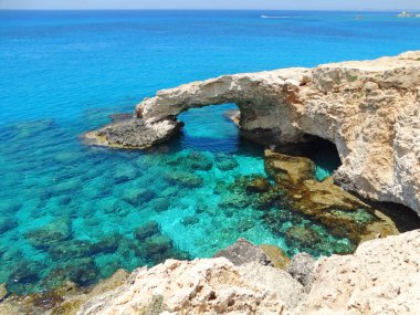 kayalık sahil peyzaj Akdeniz deniz Kıbrıs Adası 