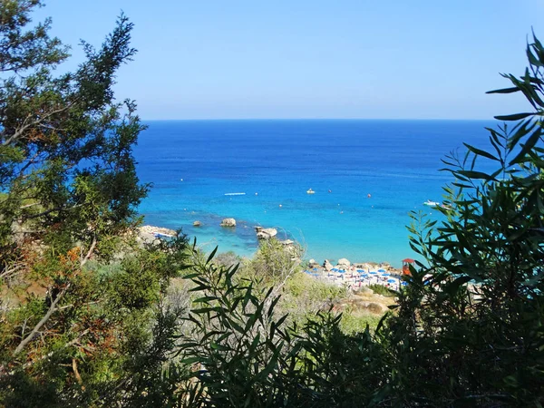 Playa costa paisaje mar mediterráneo Chipre isla —  Fotos de Stock