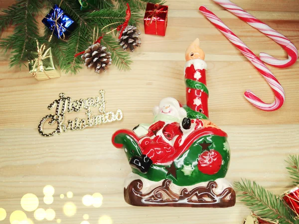 Composition de décoration de Noël sur fond en bois — Photo