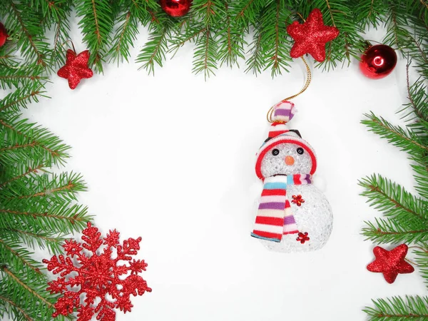 Noel dekorasyon kompozisyon çam dalları ile çelenk ışık