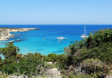 plaj sahil peyzaj Akdeniz deniz Kıbrıs Adası 