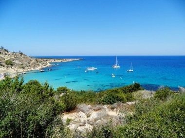 plaj sahil peyzaj Akdeniz deniz Kıbrıs Adası 