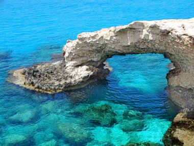 kayalık sahil peyzaj Akdeniz deniz Kıbrıs Adası 