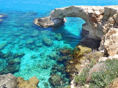 kayalık sahil peyzaj Akdeniz deniz Kıbrıs Adası 
