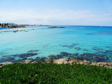 plaj sahil peyzaj Akdeniz deniz Kıbrıs Adası 
