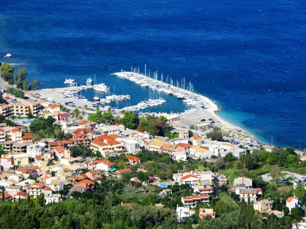 Blu laguna costa paesaggio mare ionico sull'isola di Corfù — Foto Stock