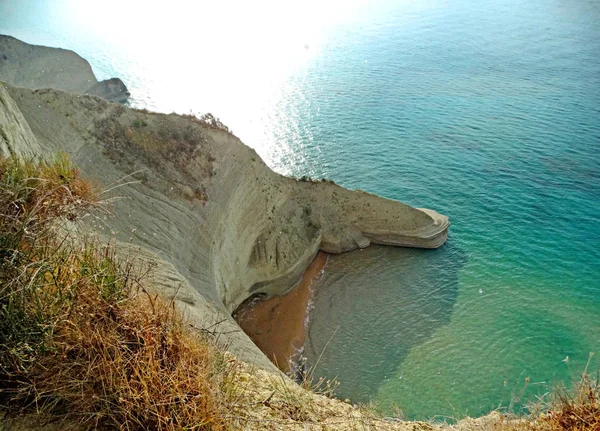 mavi lagün sahil peyzaj Ionian sea Corfu adasında 