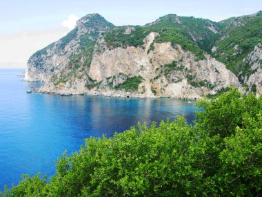 Paleokastritsa mavi lagün sahil peyzaj Ionian sea Korfu 