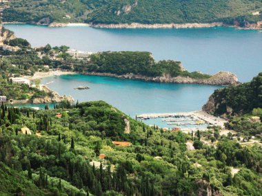 Paleokastritsa mavi lagün sahil peyzaj Ionian sea Korfu 