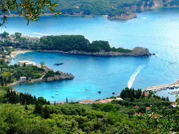 Paleokastritsa mavi lagün sahil peyzaj Ionian sea Korfu 