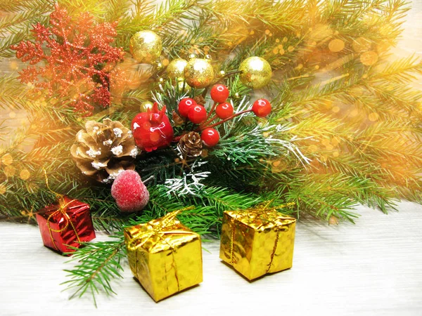 冷杉树枝圣诞装饰背景 — 图库照片
