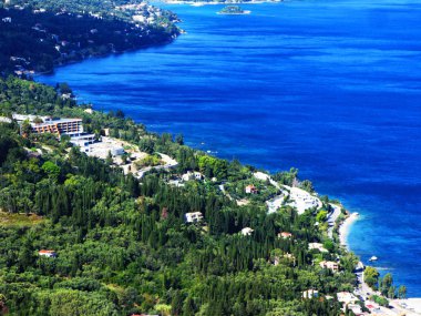 mavi lagün sahil peyzaj Ionian sea Corfu adasında 