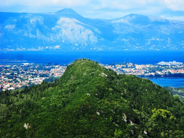 mavi lagün sahil peyzaj Ionian sea Corfu adasında 