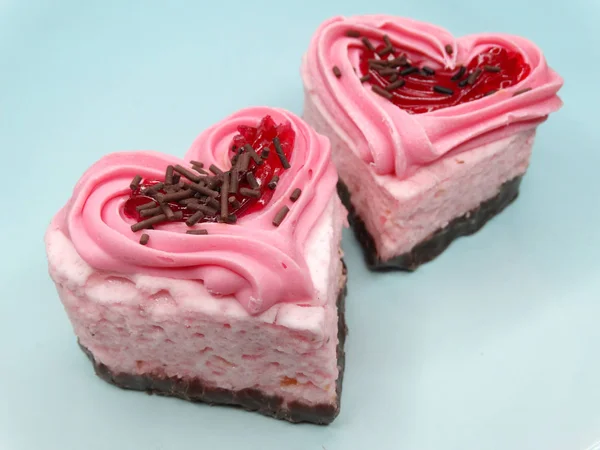 Hearts form cakes sweet food dessert on valentines day — Stock Photo, Image