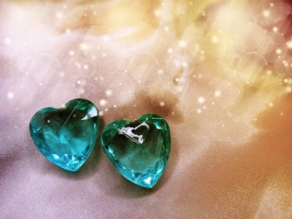 Crystal two gem hearts valentine 's day love holiday concept back — стоковое фото