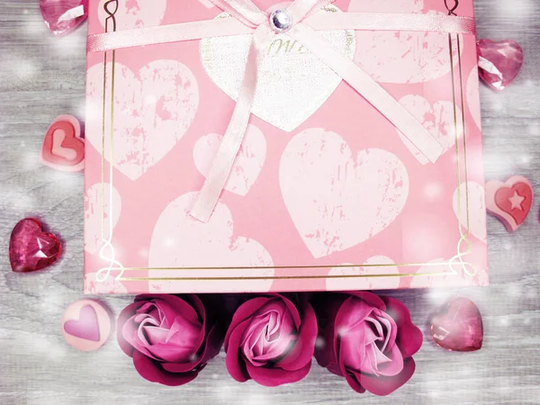 Herzen und Rosenblumen Grußkarte Valentinstag Liebe holid — Stockfoto