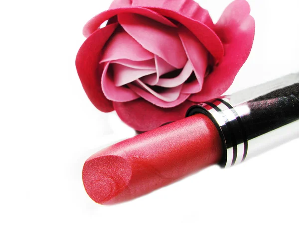 Lápiz labial cosmético para maquillaje moda estilo rosa flor — Foto de Stock