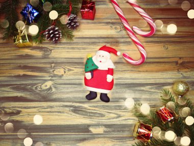 Noel dekorasyon ve garland vintage ahşap backgr ışıkları