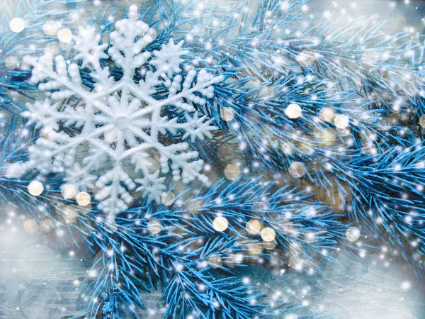 Joulu koristelu kuusen oksat tausta — kuvapankkivalokuva