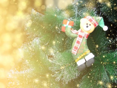 kar ve kar taneleri ile mutlu ayı Noel arka plan