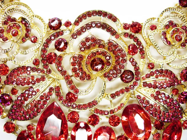 Κοσμήματα με φωτεινά κρύσταλλα καρφίτσα μόδας πολυτέλειας — Φωτογραφία Αρχείου