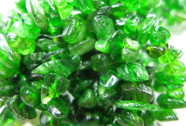 Emerald gem kryształ kwarcu mineralne podłoże geologiczne — Zdjęcie stockowe