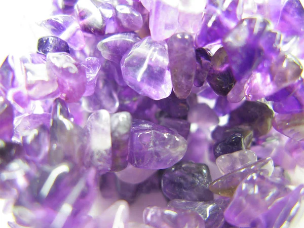 Amethyst drahokam crystal quartz minerální geologického podloží — Stock fotografie