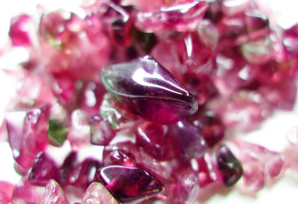 Toermalijn gem crystal quartz minerale geologische achtergrond — Stockfoto
