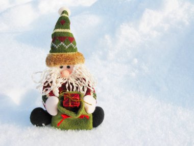 mutlu Noel Baba Noel tebrik kartı kar ve kar taneleri ile