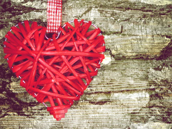 Valentine's day love holiday concept hearts on old wooden backgr — Stock Photo, Image