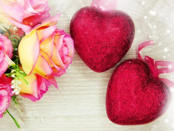 Harten en roze bloemen wenskaart Valentijnsdag liefde holid — Stockfoto