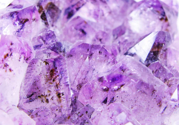 Ametista gemma cristallo quarzo minerale sfondo geologico Fotografia Stock