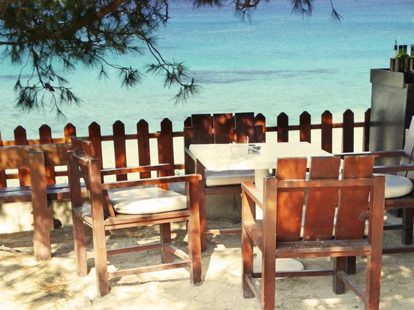 Traditional terrace near beach coast landscape mediterranean sea — Stock Photo, Image