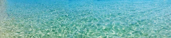 Panorama água textura areia praia verão férias fundo — Fotografia de Stock