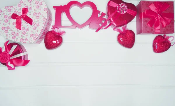 사랑 발렌타인 데이 선물에 대한 선물 상자 마음 장식 — 스톡 사진