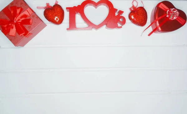 Gift box hearts decor for love valentine's day gift — Stock Photo, Image