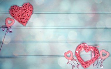 aşk sevgililer günü hediyesi için kalpler dekor