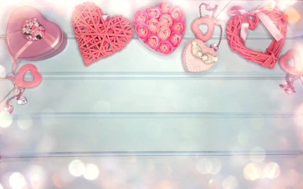 Regalo caja corazones decoración para el regalo del día de San Valentín amor — Foto de Stock