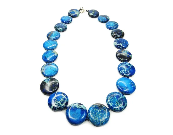 Schmuck Mode Perlen Halskette Mit Natursteinen Kristalle Variszit Isoliert — Stockfoto
