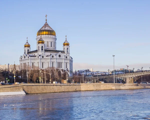 Winter view of Cathedral of Christ the Saviour over Moscow river