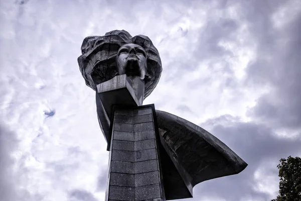 Ivanovo Rusia Agosto 2019 Cabeza Fragmento Monumento Joven Revolucionaria Plaza — Foto de Stock