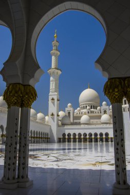 Sheikh Zayed Camii Abu Dabi genel görünümü