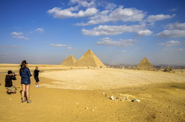 Pyramiderna i Giza. Cairo, Egypten. — Stockfoto