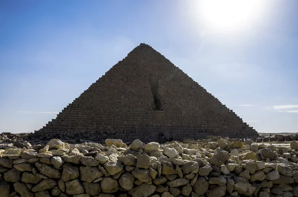 Gízai piramisok. Cairo, Egyiptom. — Stock Fotó